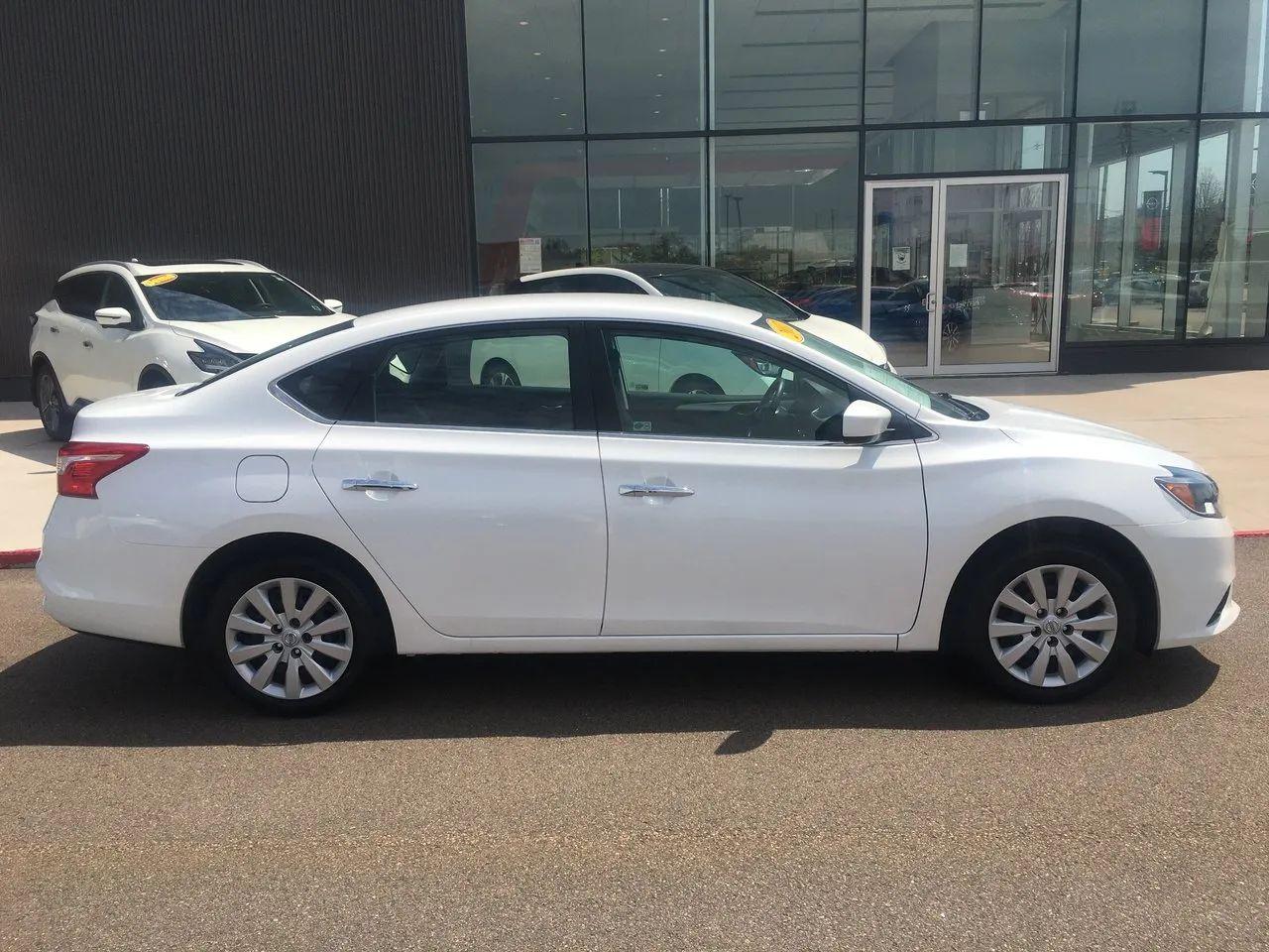 2017 Nissan Sentra SV-2