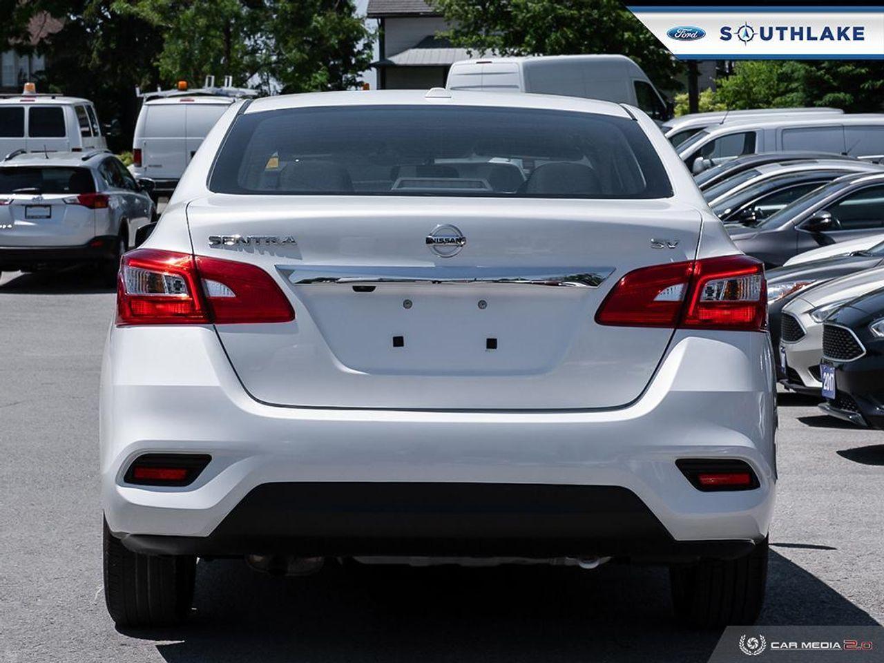 2017 Nissan Sentra S-4