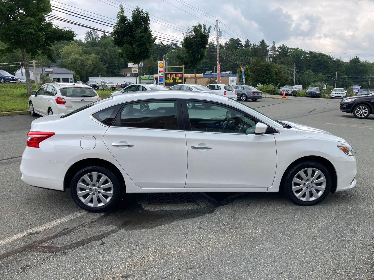 2017 Nissan Sentra S-3