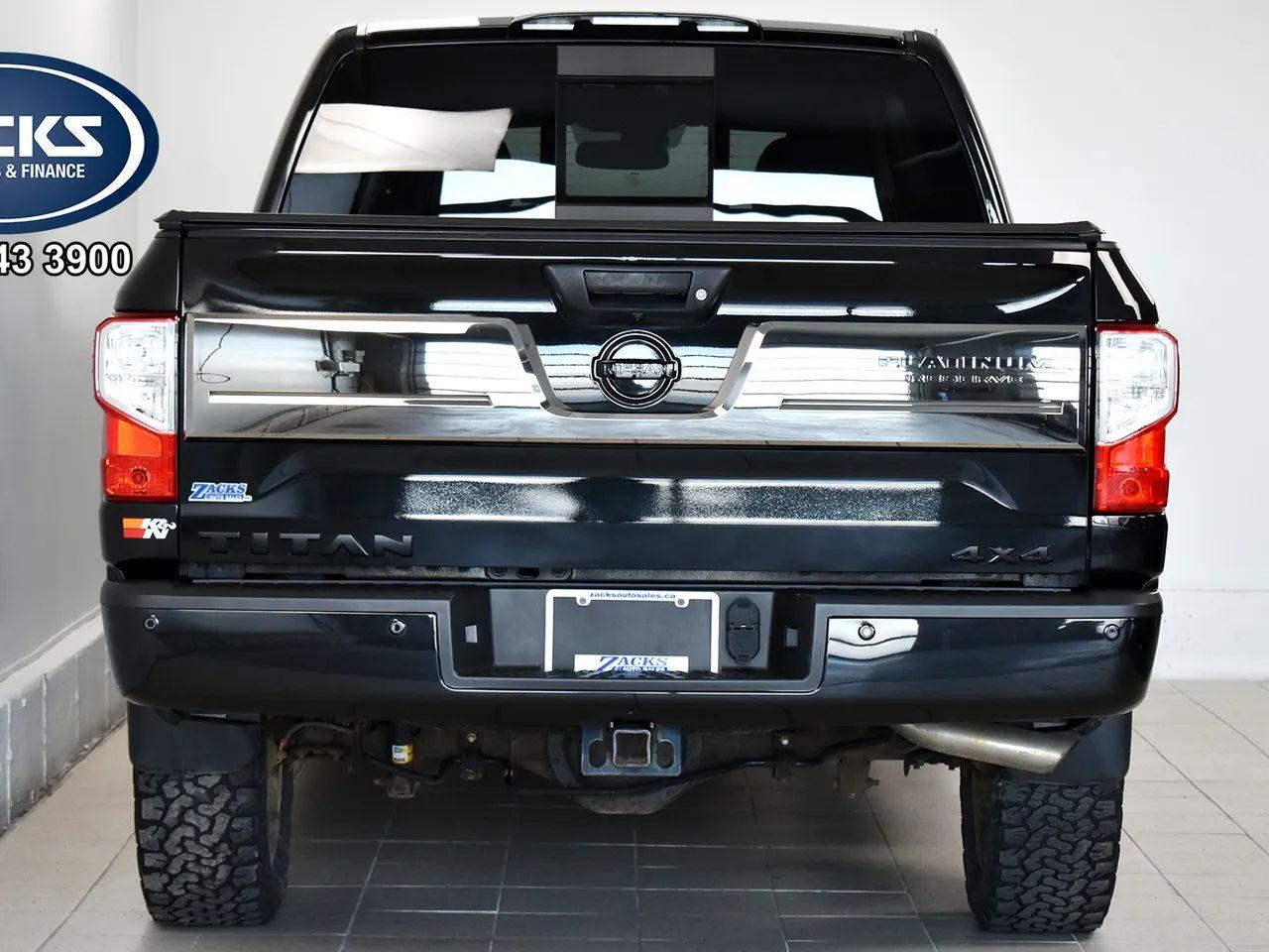 2017 Nissan Titan S-4