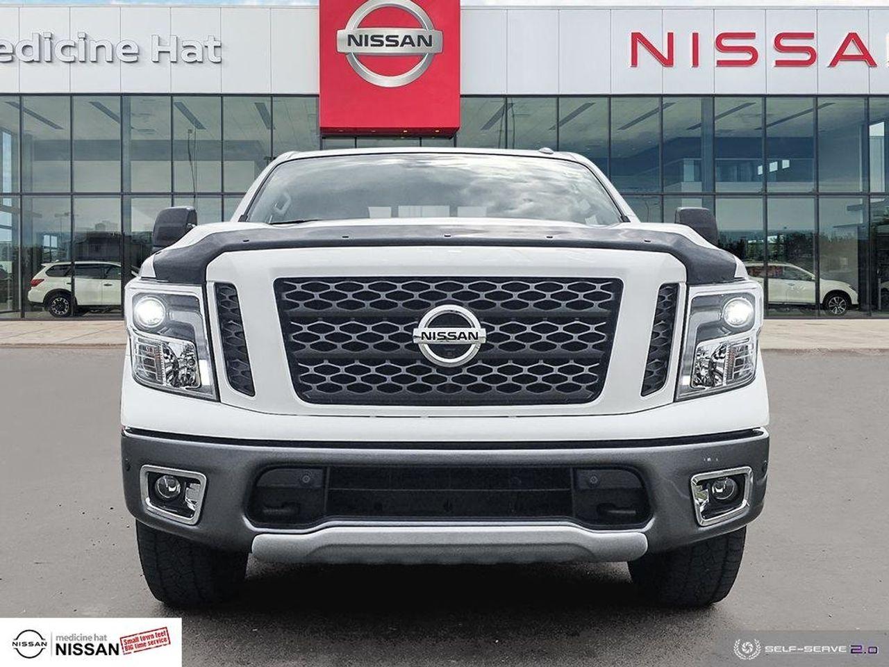2017 Nissan Titan S-2