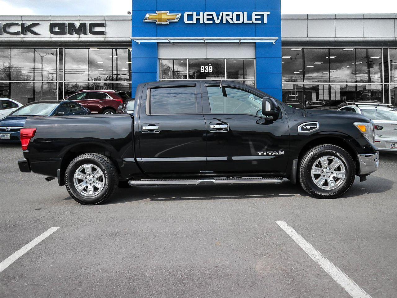 2017 Nissan Titan S-3
