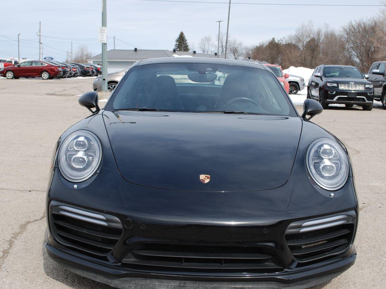 2017 Porsche 911 Turbo-4