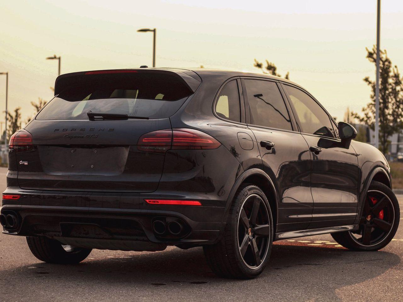2017 Porsche Cayenne GTS-3