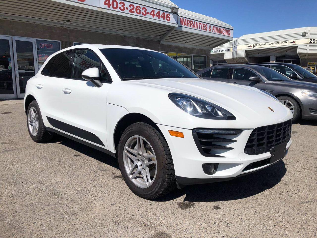 2017 Porsche Macan Base-2