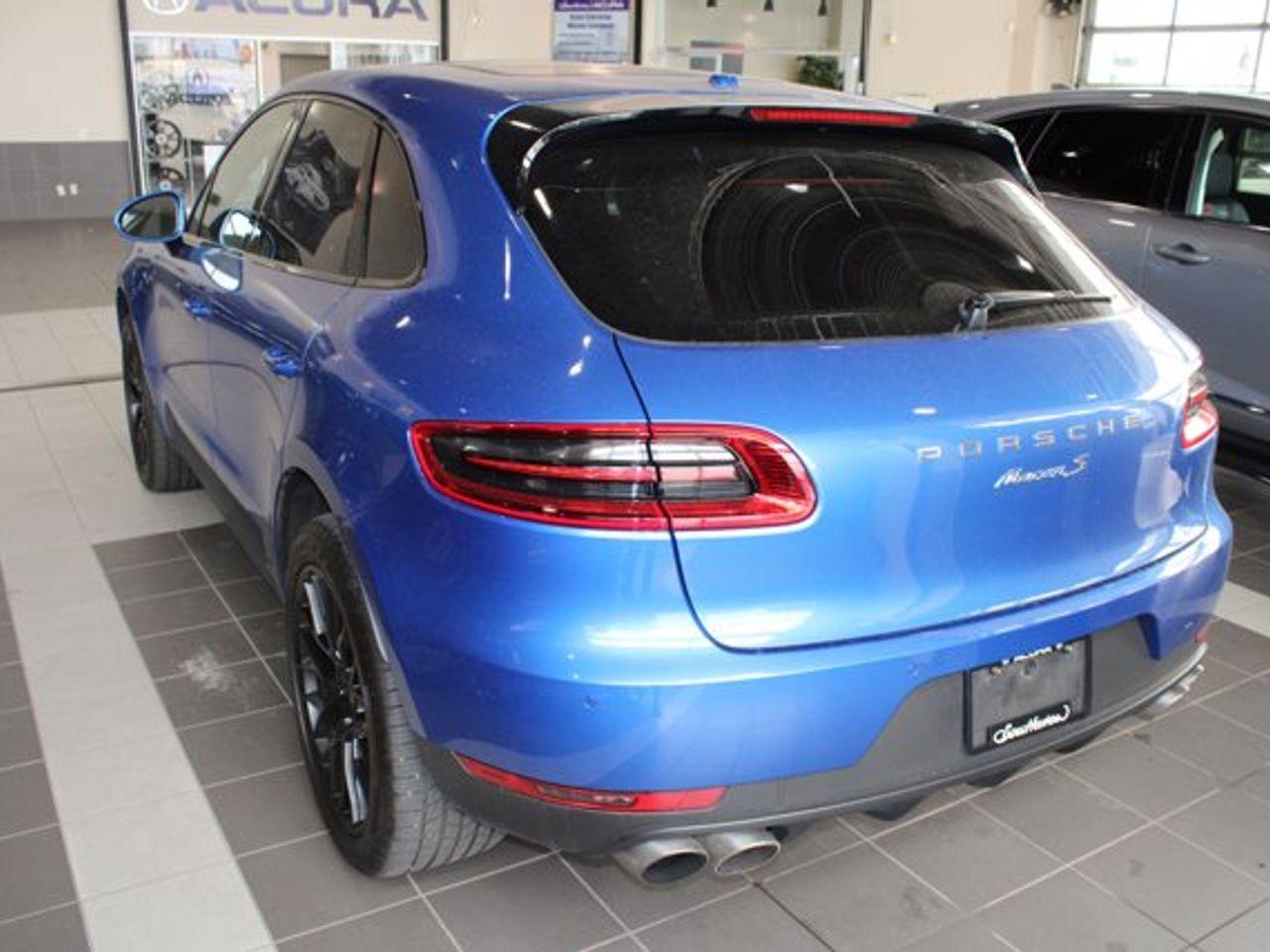 2017 Porsche Macan S-4