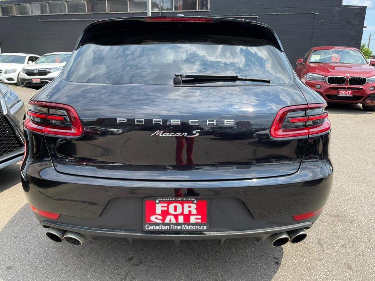 2017 Porsche Macan S-4