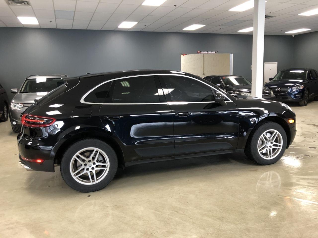 2017 Porsche Macan S-2
