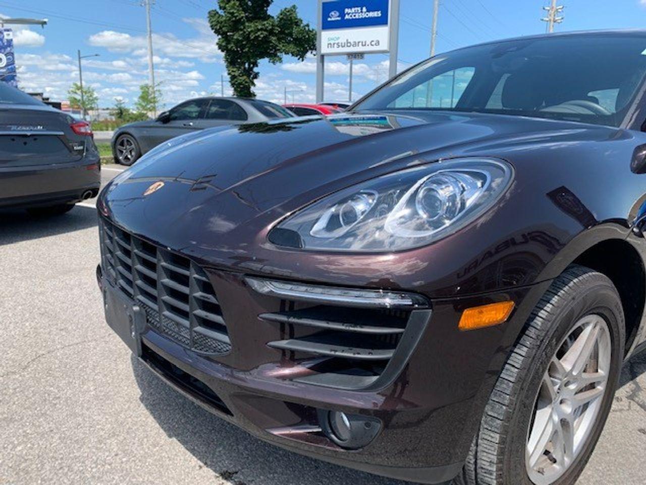 2017 Porsche Macan S-3