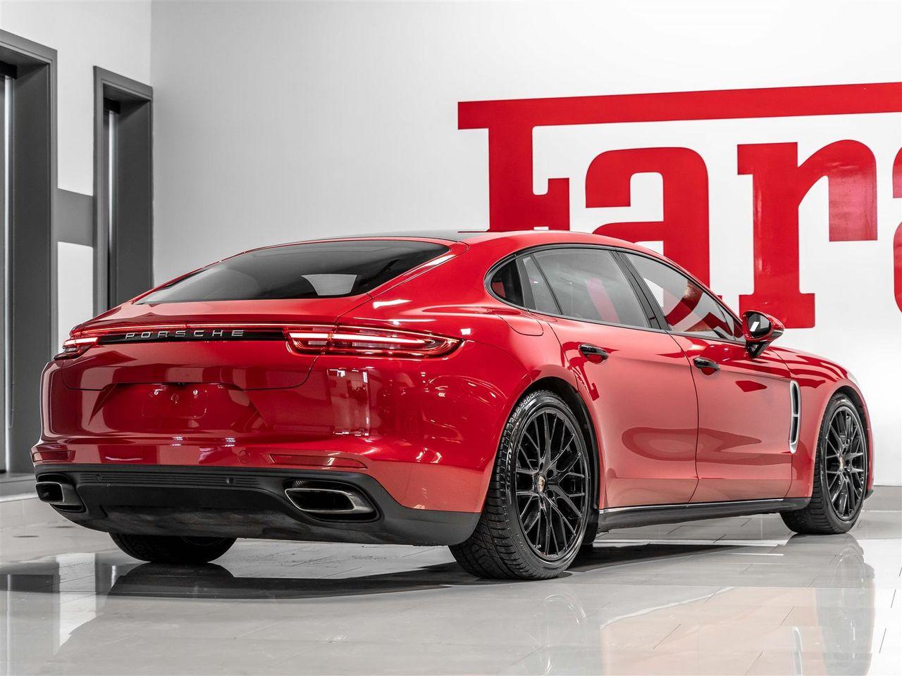 2017 Porsche Panamera 4-2