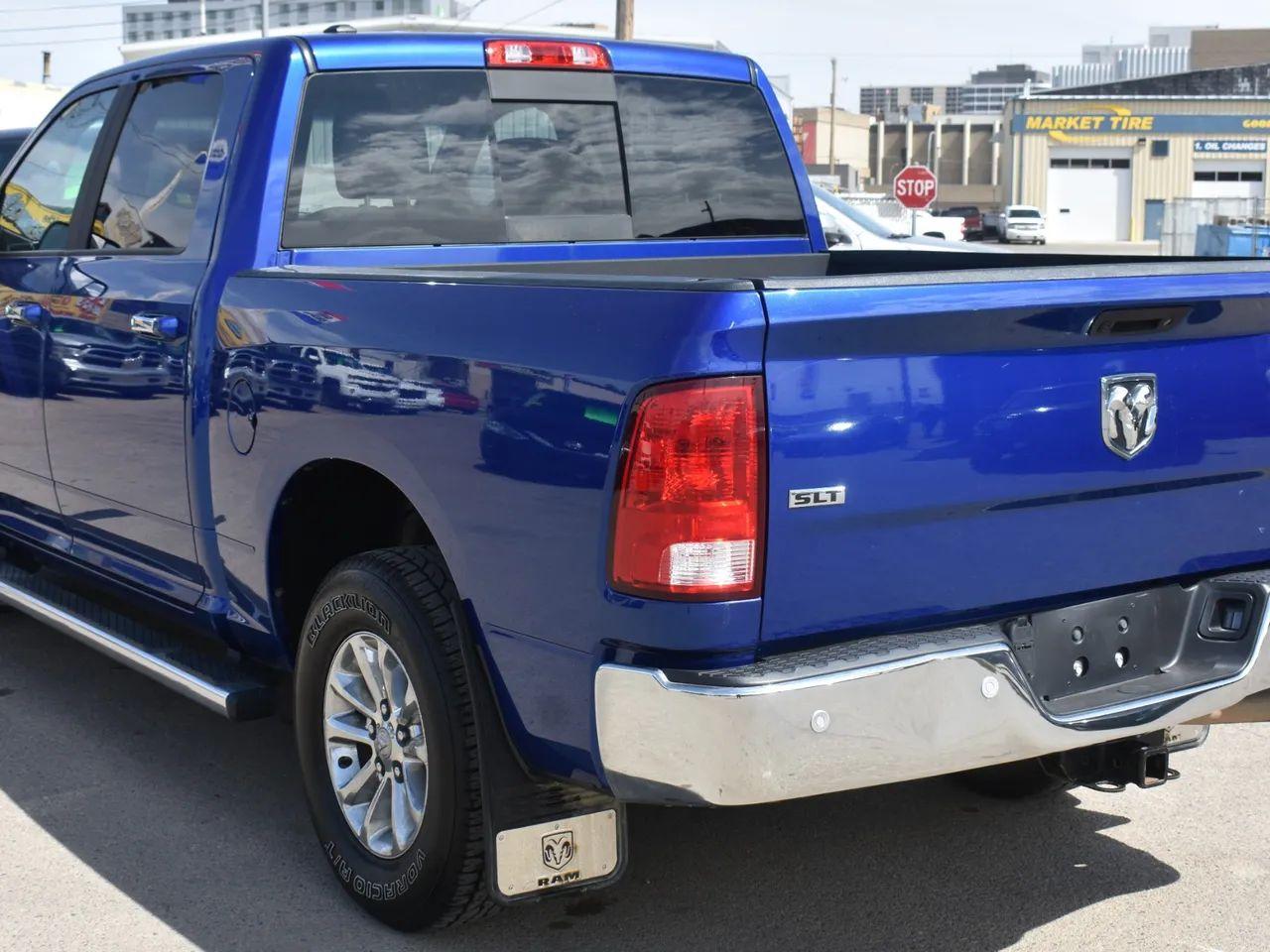 2017 Ram 1500 SLT-2