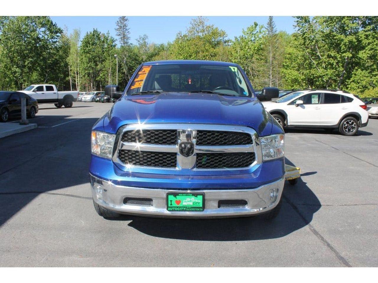 2017 Ram 1500 SLT-3