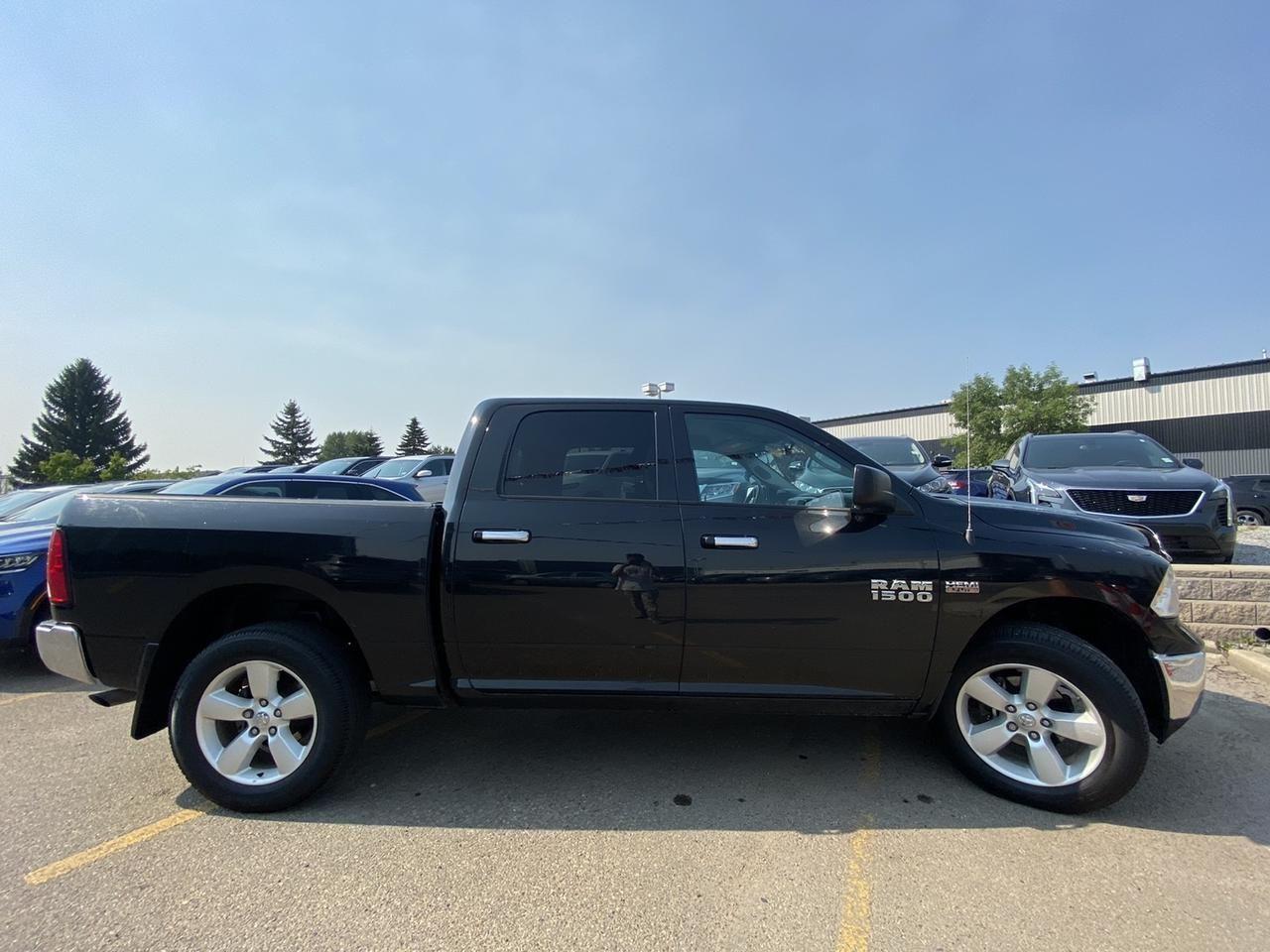 2017 Ram 1500 SLT-4