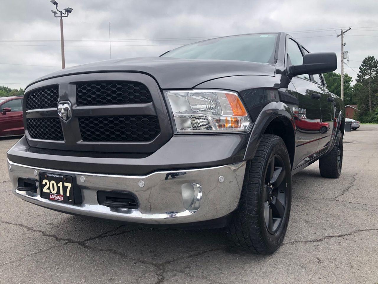 2017 Ram 1500 SLT-2