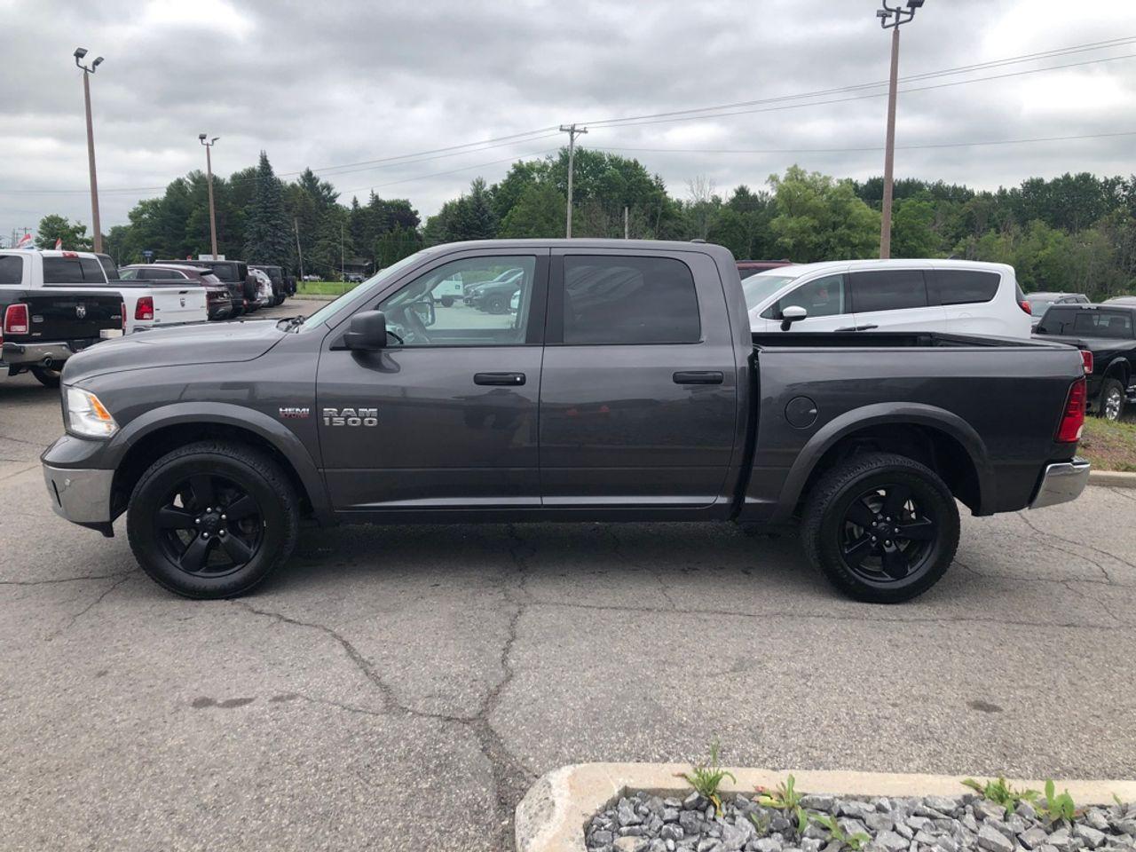 2017 Ram 1500 SLT-3