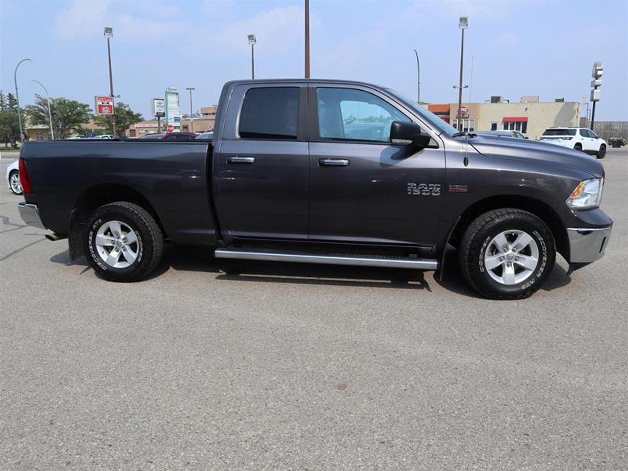 2017 Ram 1500 SLT-3