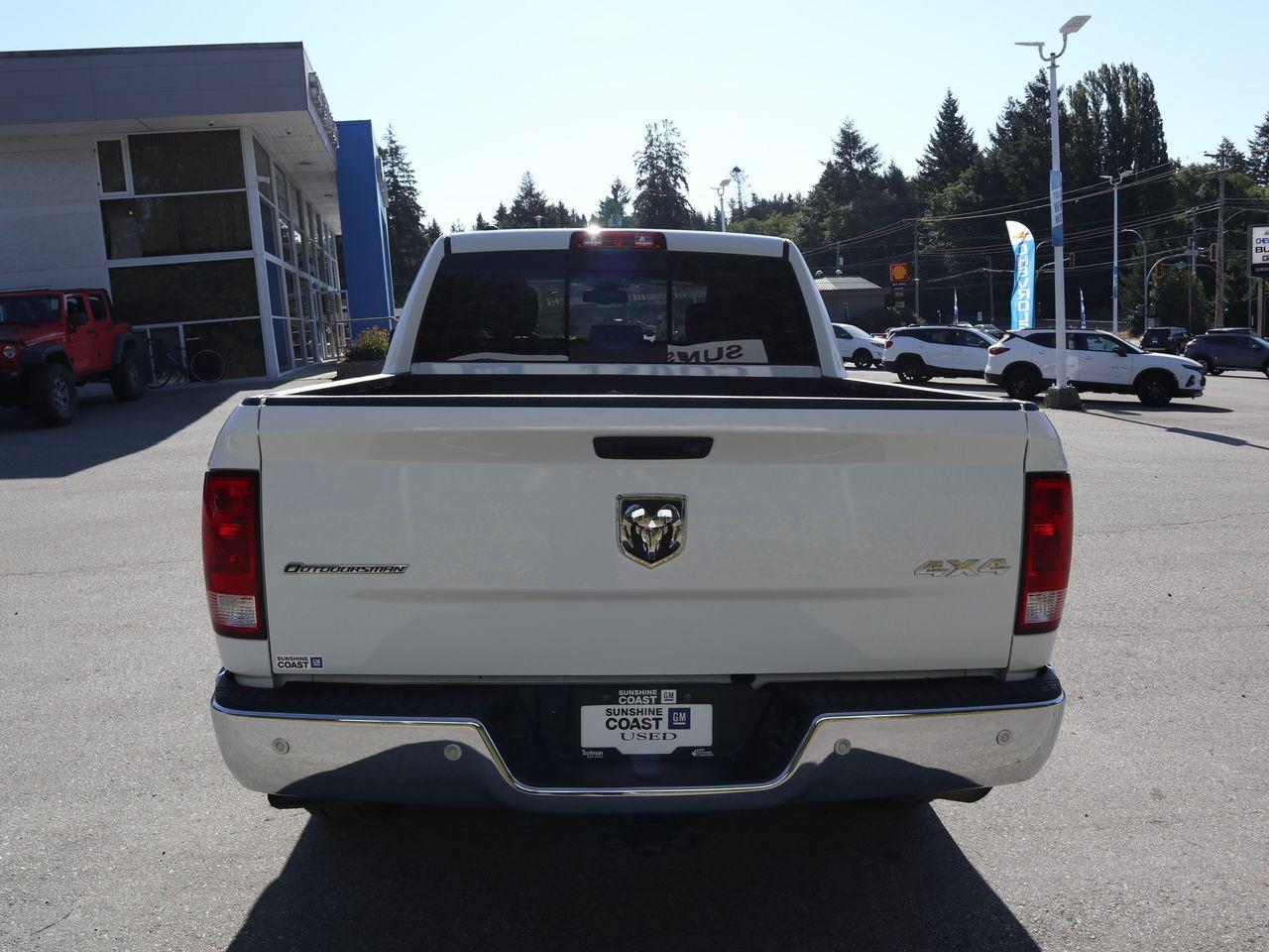 2017 Ram 1500 SLT-4
