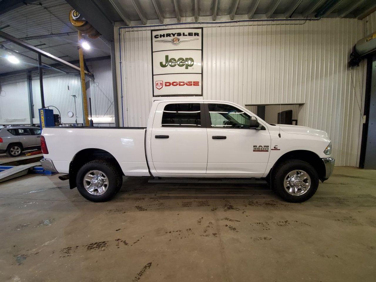 2017 Ram 3500 SLT-1