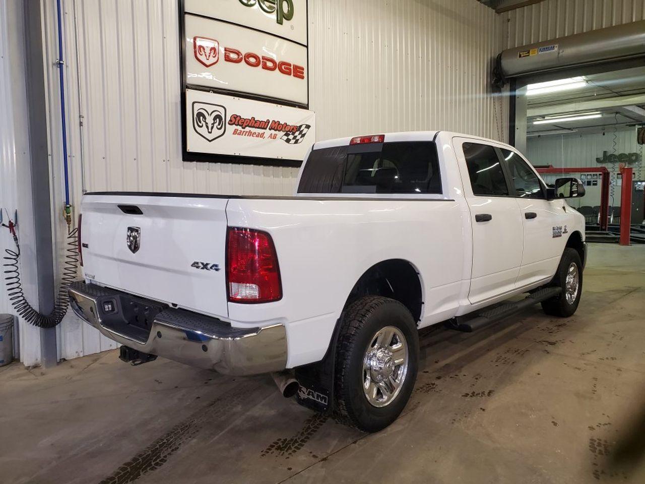 2017 Ram 3500 SLT-2