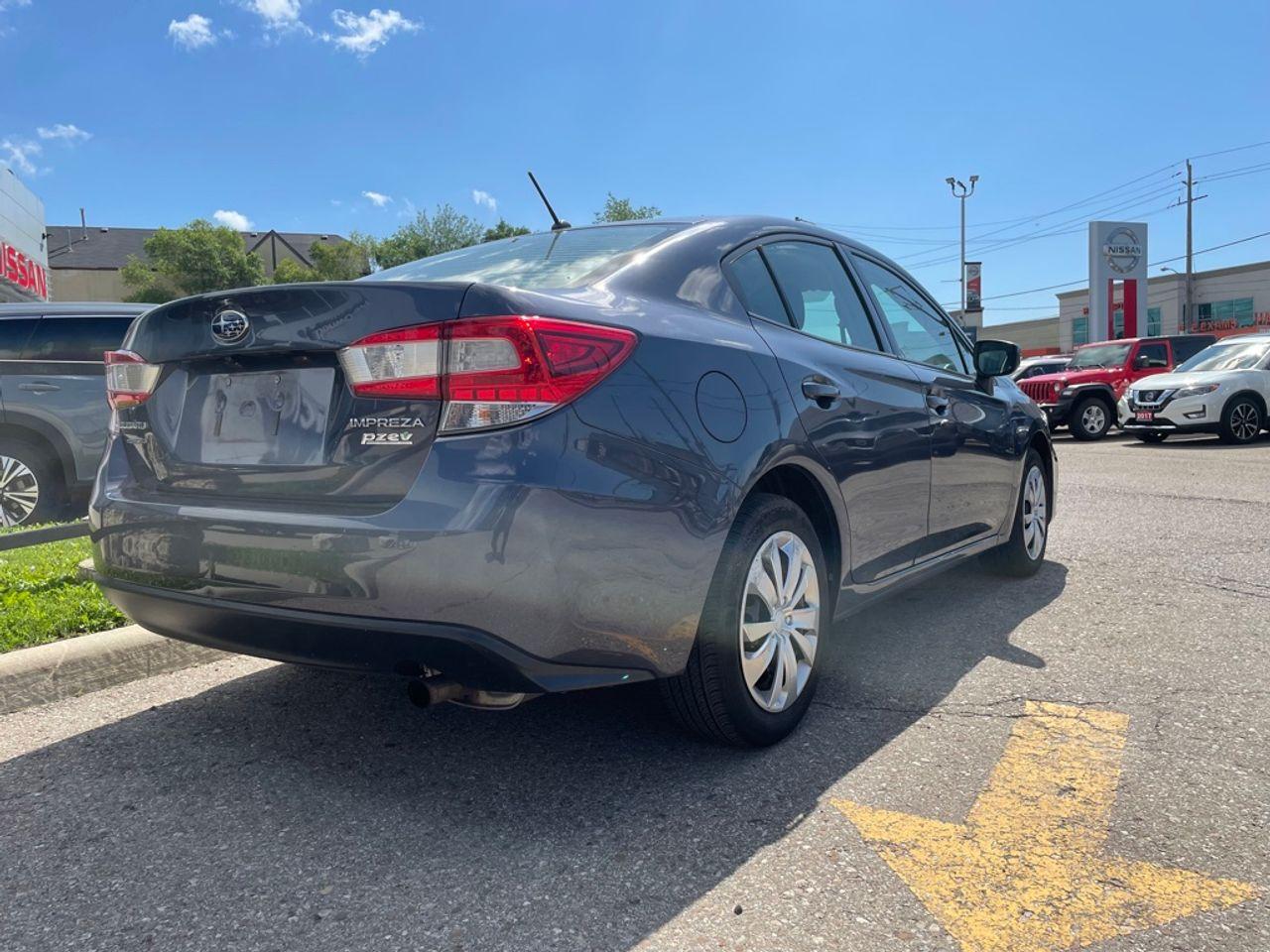 2017 Subaru Impreza 2.0i-2