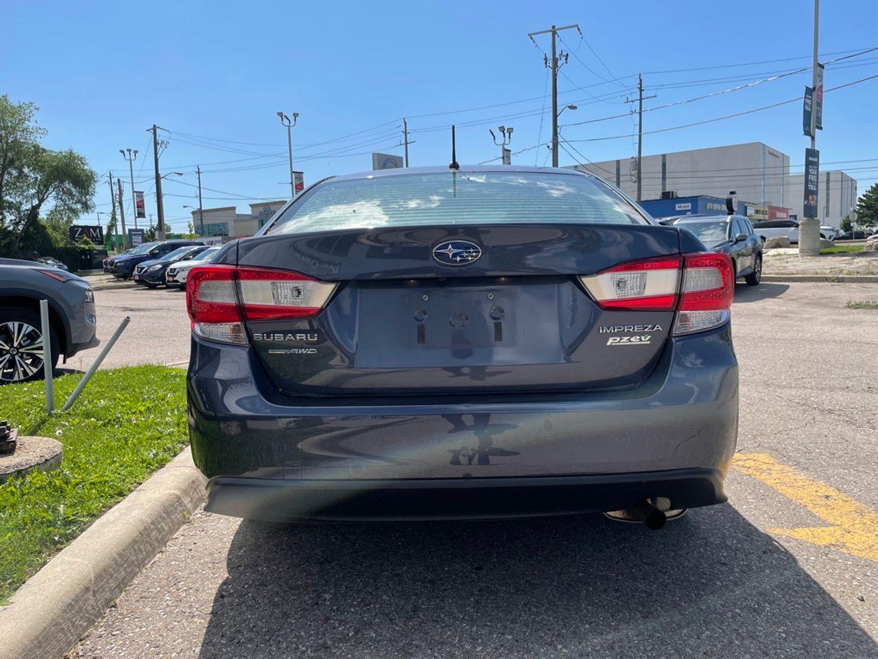 2017 Subaru Impreza 2.0i-3