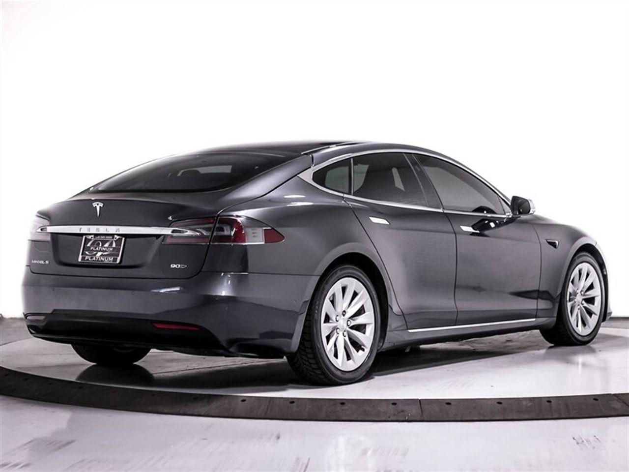 2017 Tesla Model S 75D-4