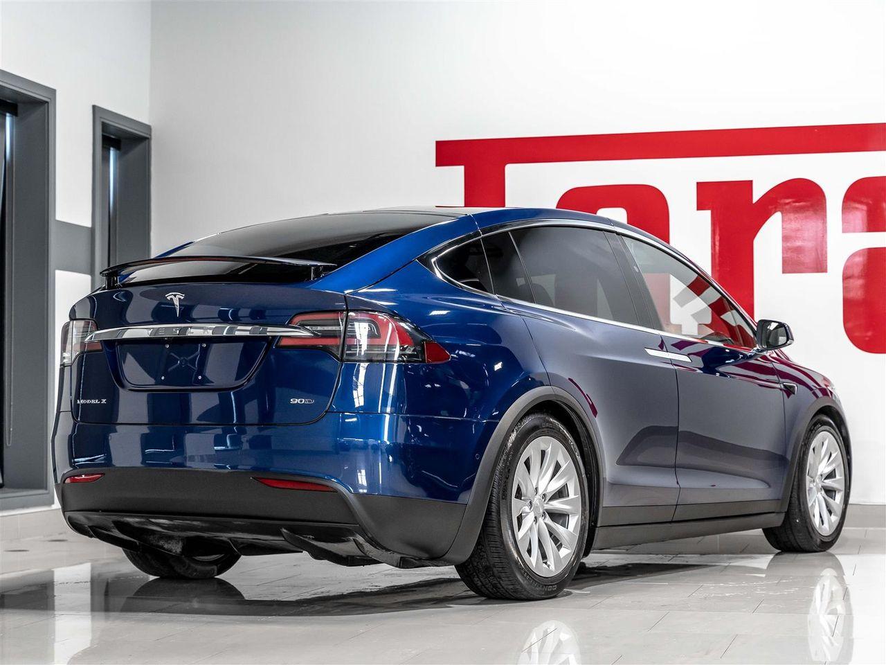 2017 Tesla Model X 90D-4