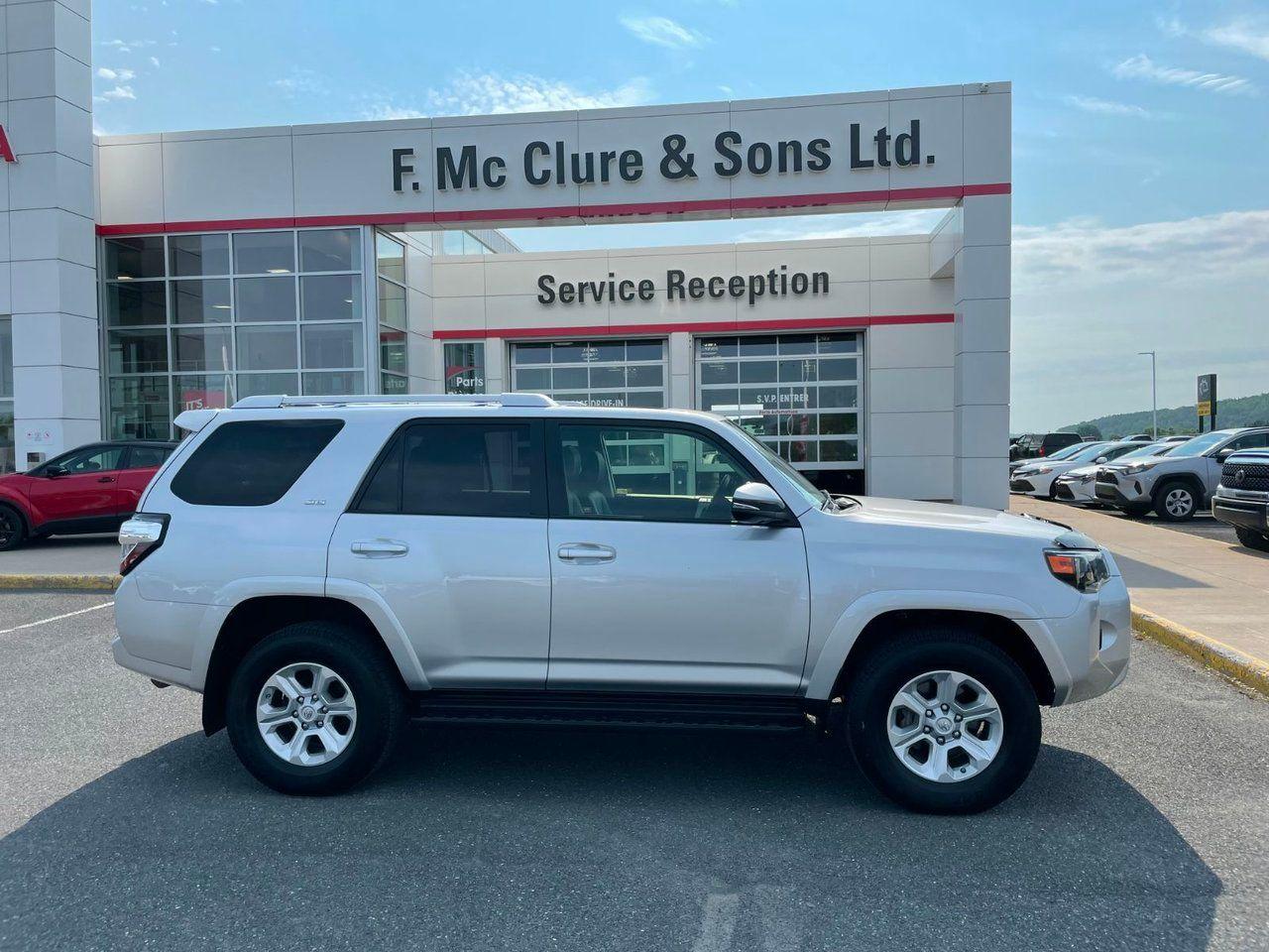 2017 Toyota 4Runner SR5-2