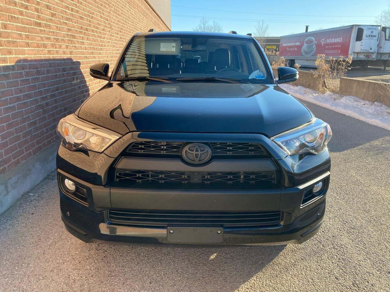 2017 Toyota 4Runner SR5-2