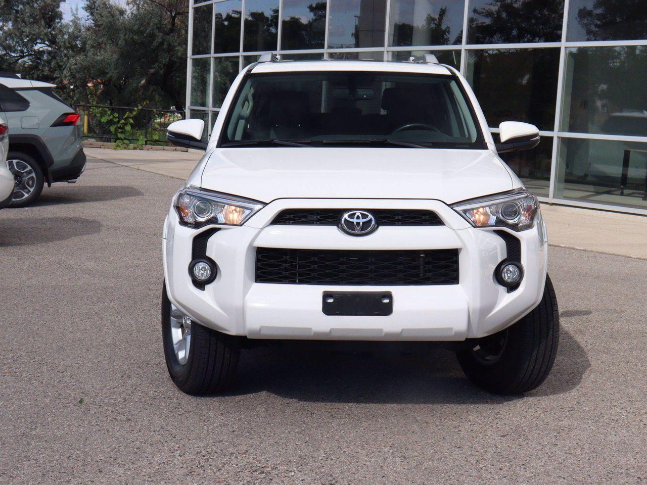 2017 Toyota 4Runner SR5-2