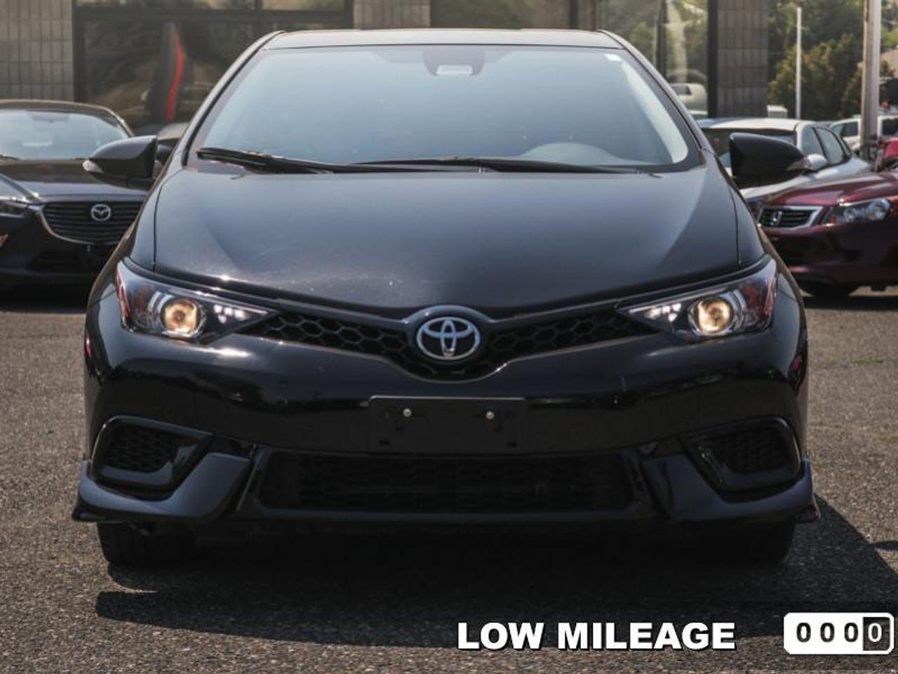 2017 Toyota Corolla iM Base-1