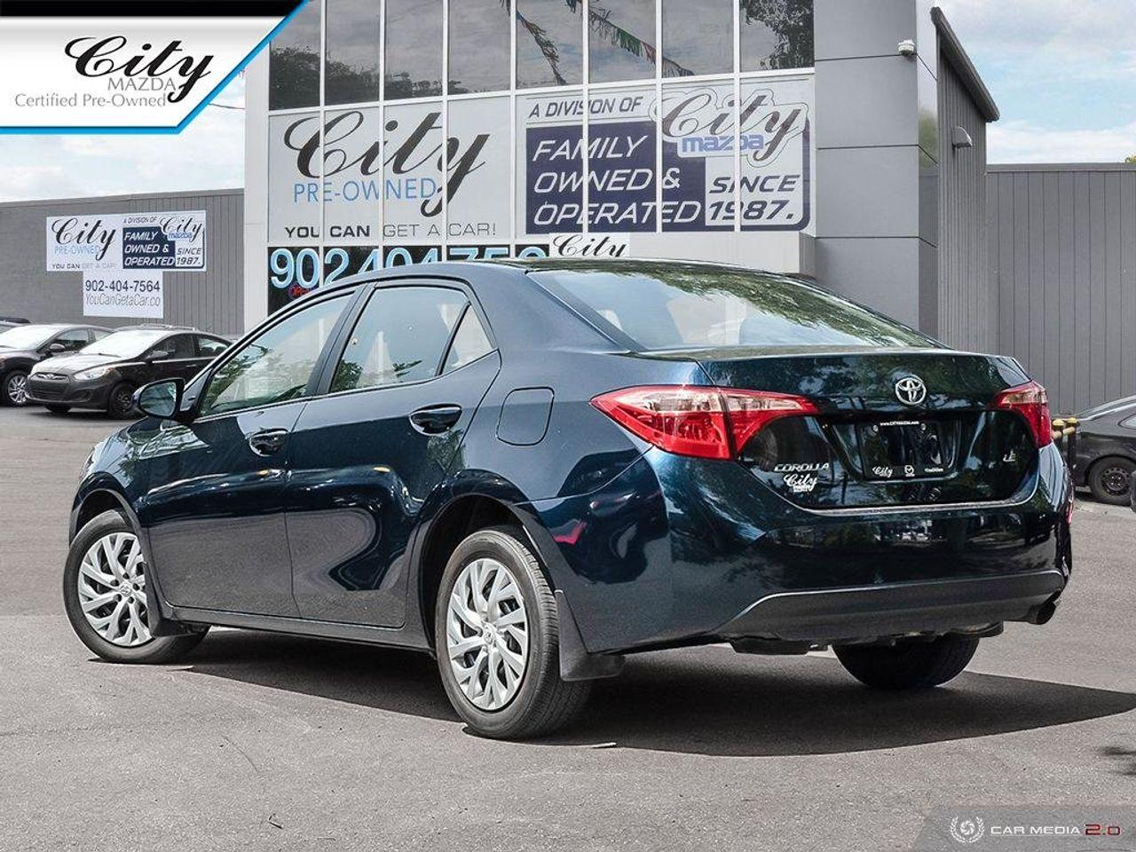 2017 Toyota Corolla LE-4