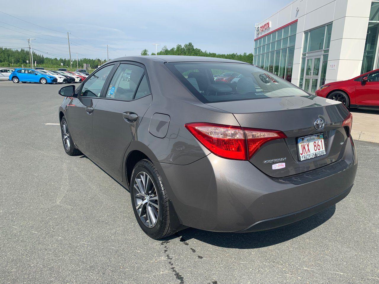 2017 Toyota Corolla LE-3
