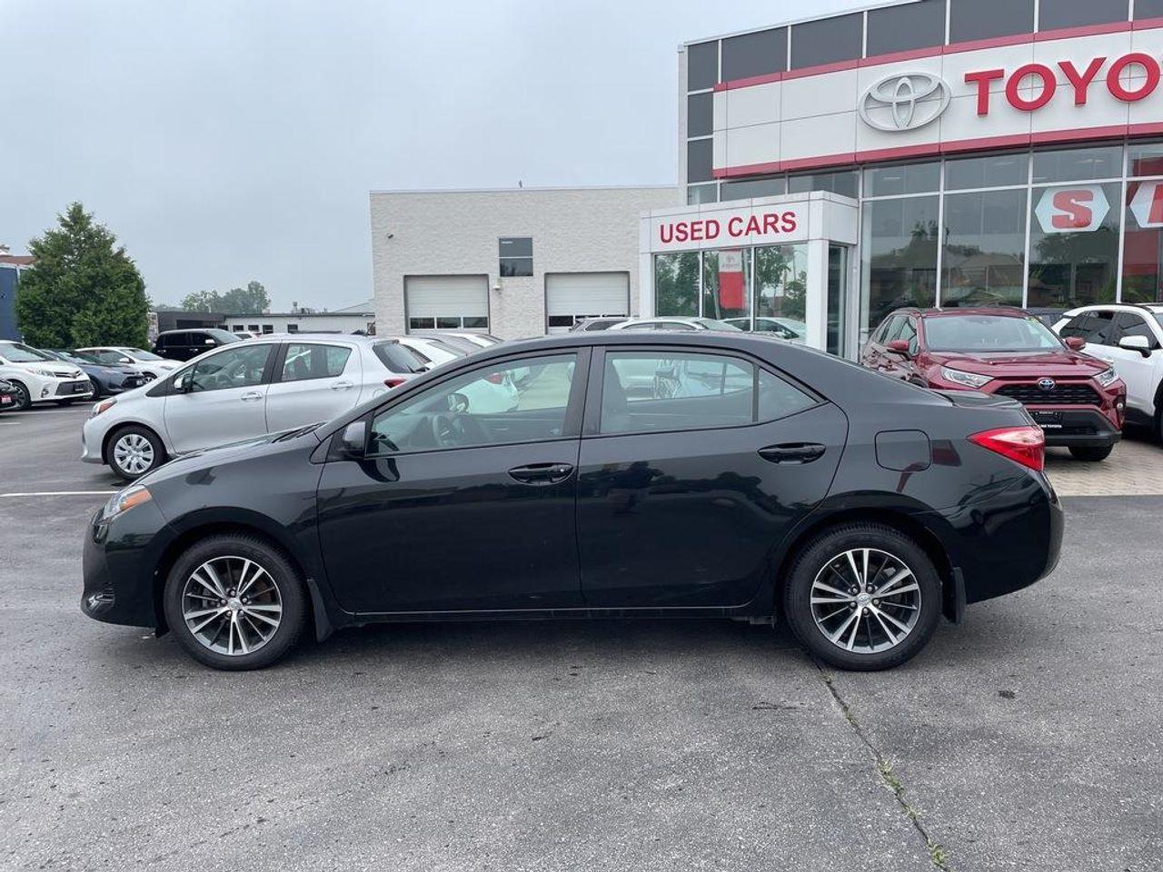 2017 Toyota Corolla LE-2