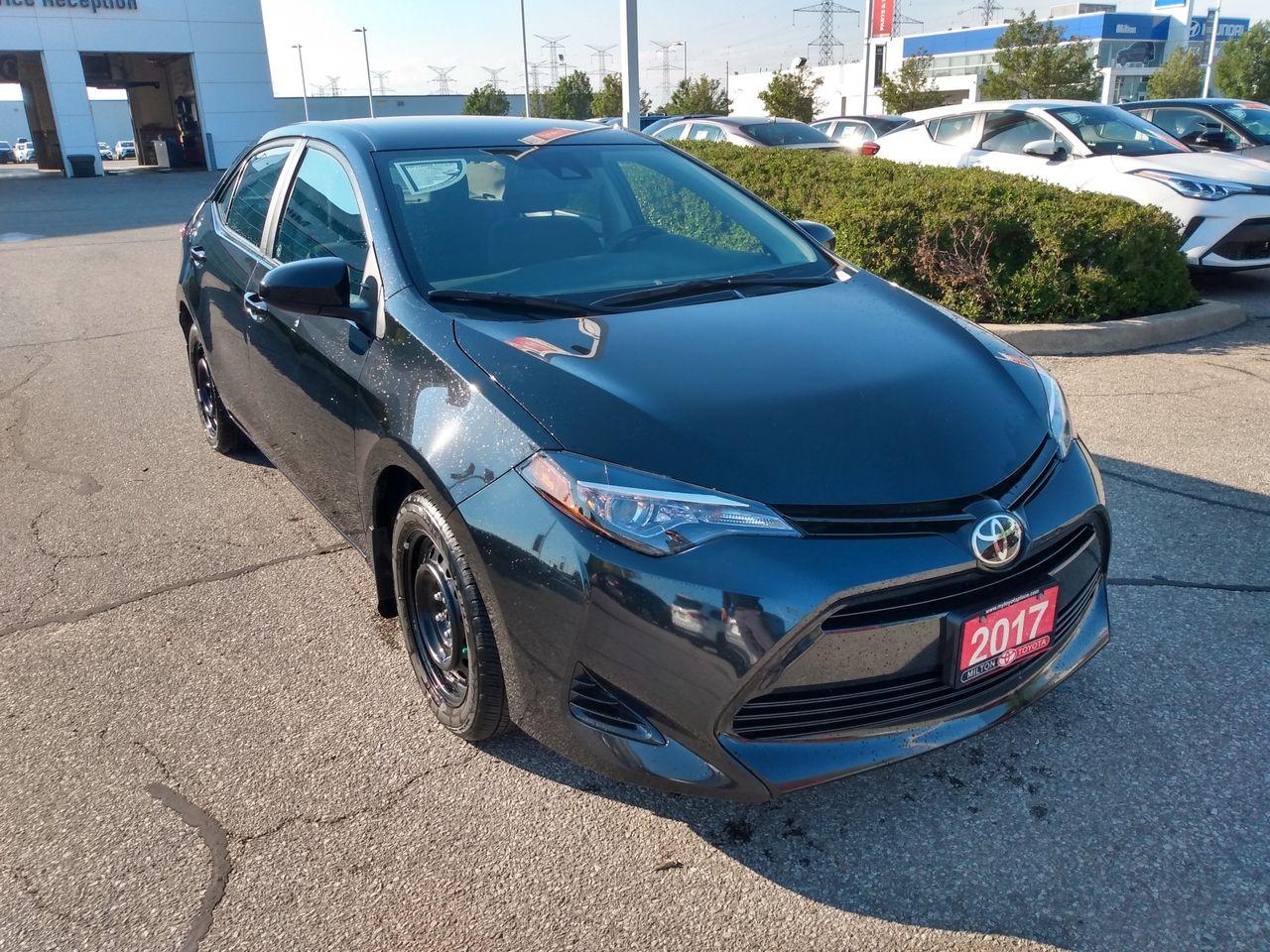 2017 Toyota Corolla LE-2