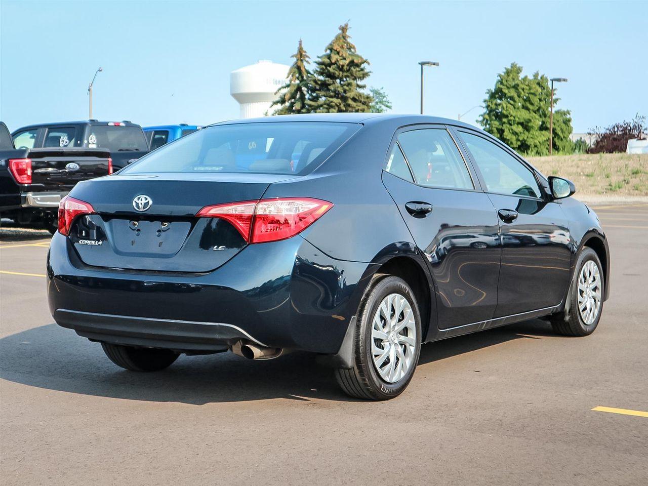 2017 Toyota Corolla LE-4