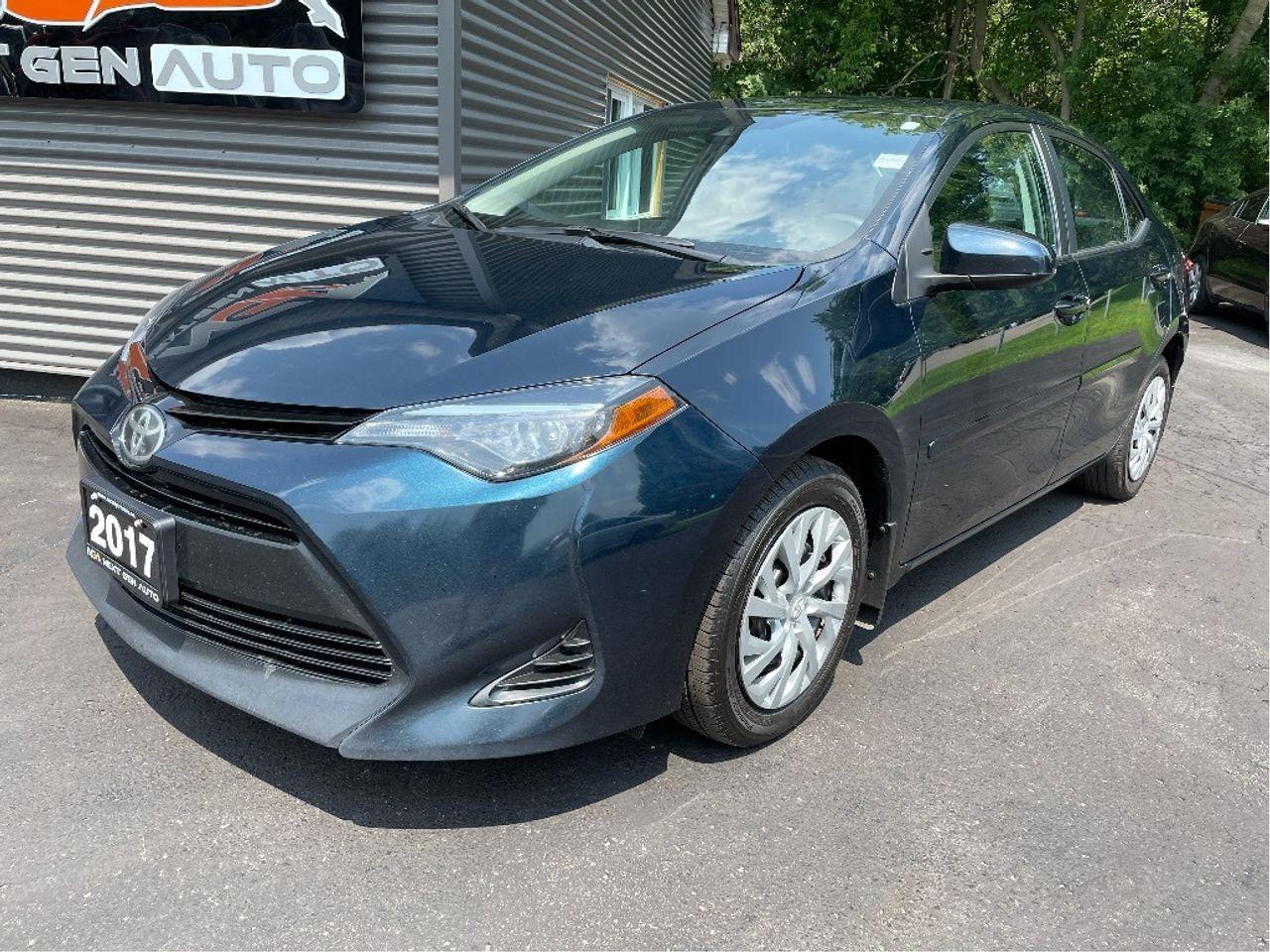 2017 Toyota Corolla LE-3