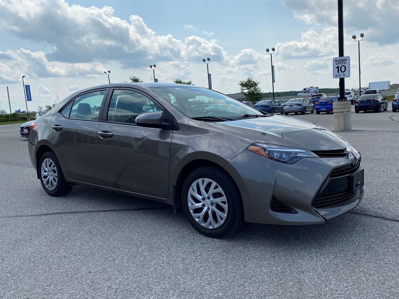 2017 Toyota Corolla LE-2
