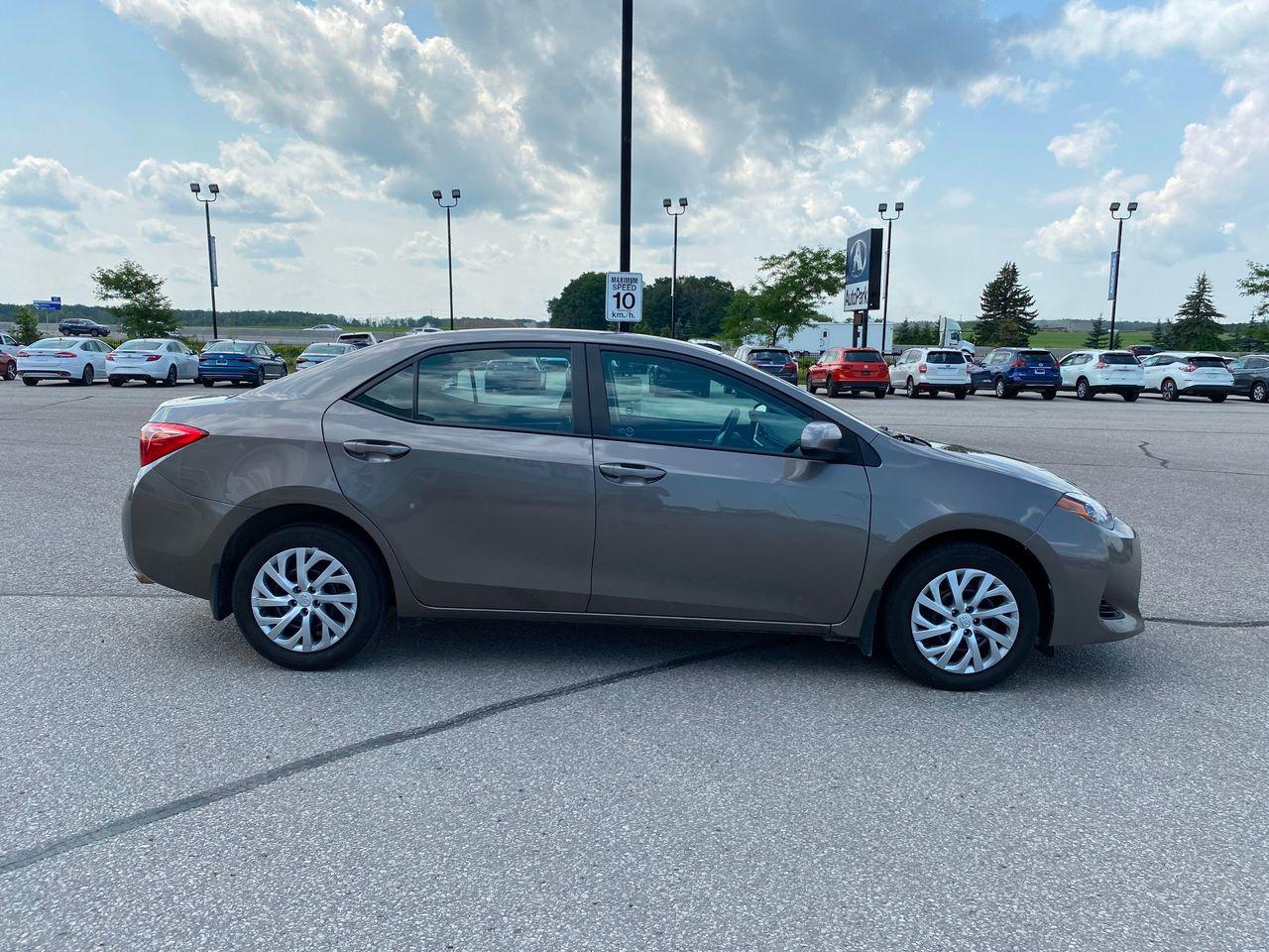 2017 Toyota Corolla LE-3