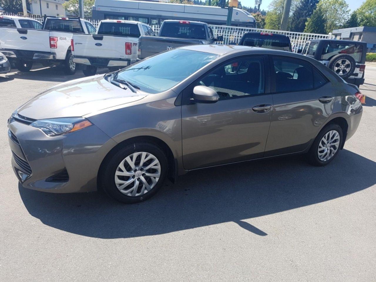 2017 Toyota Corolla LE-4