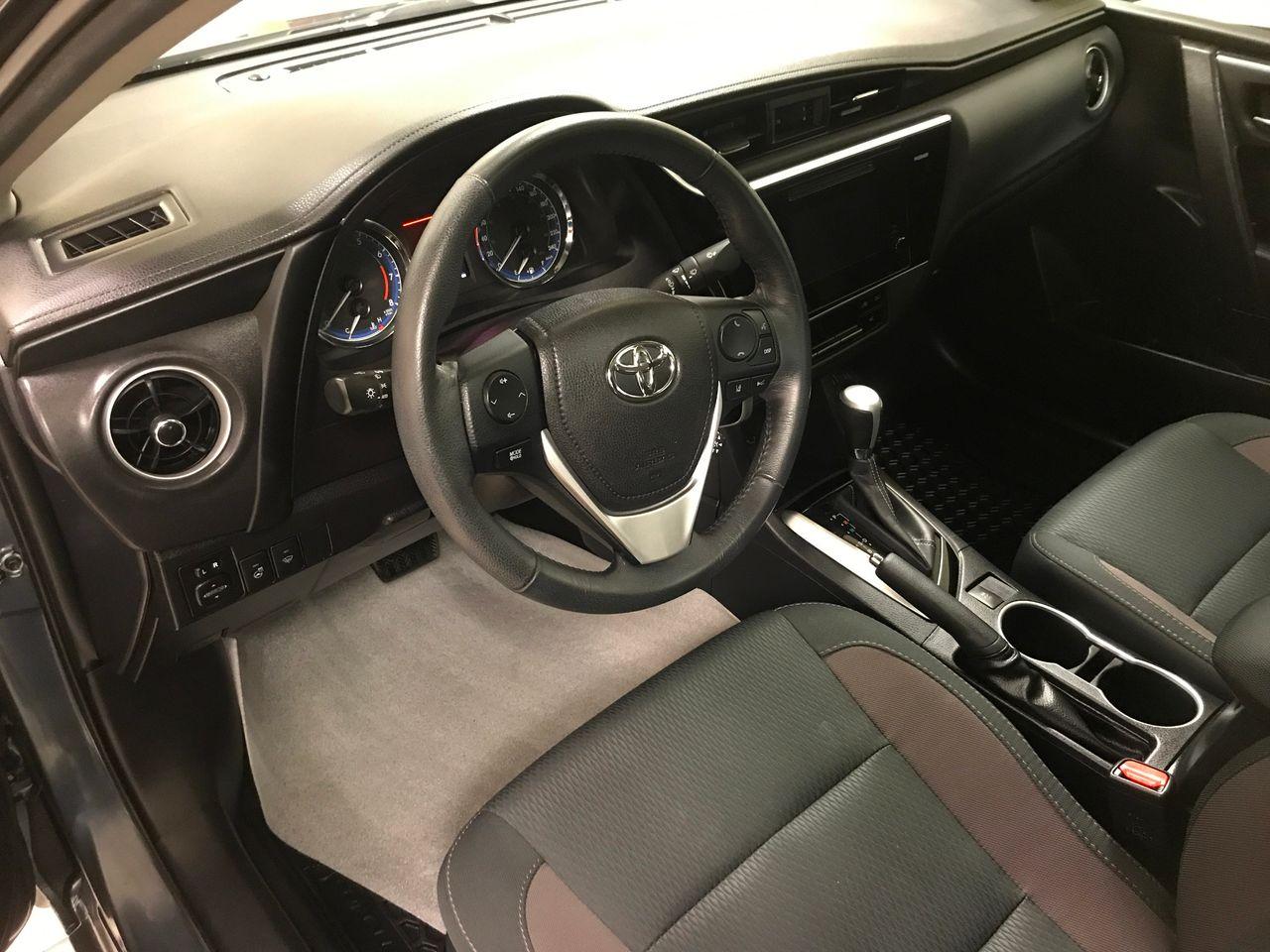 2017 Toyota Corolla LE-3