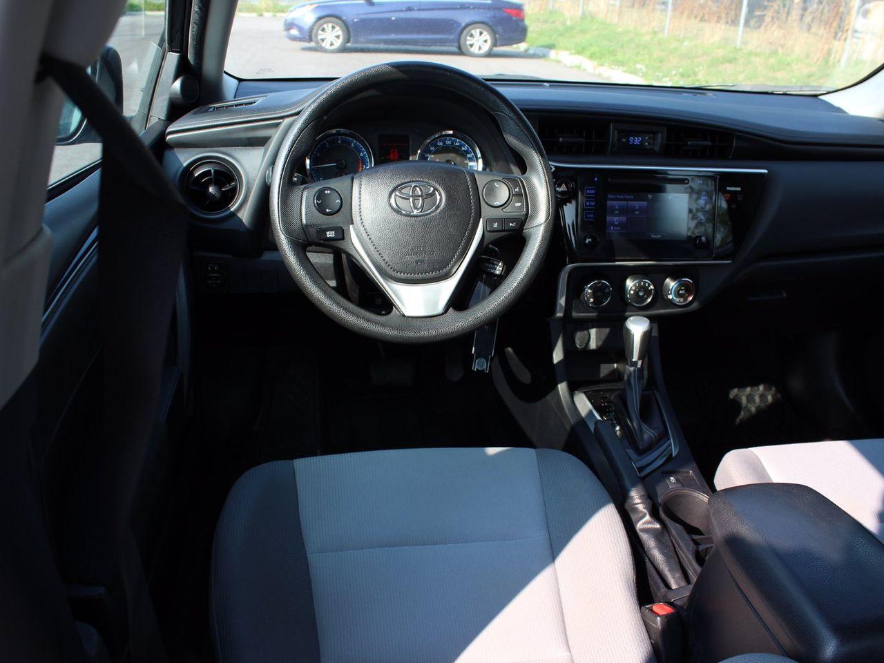2017 Toyota Corolla LE-1