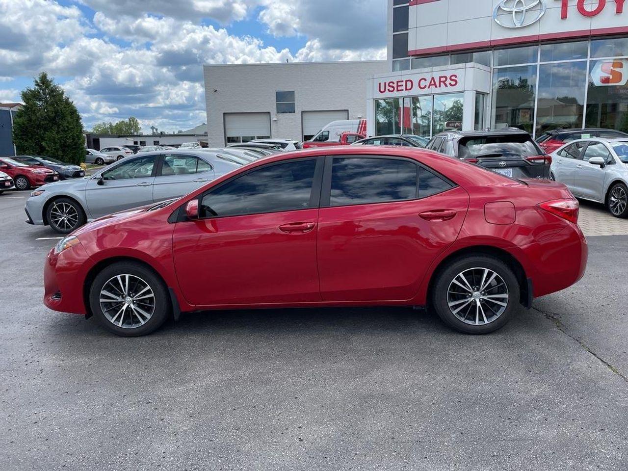 2017 Toyota Corolla LE-2