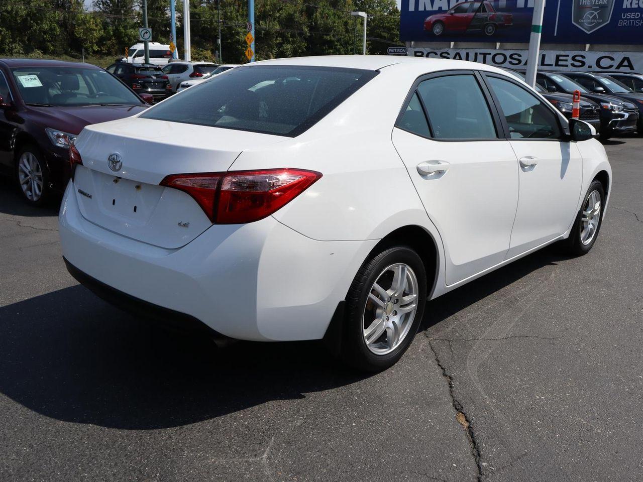 2017 Toyota Corolla LE-4