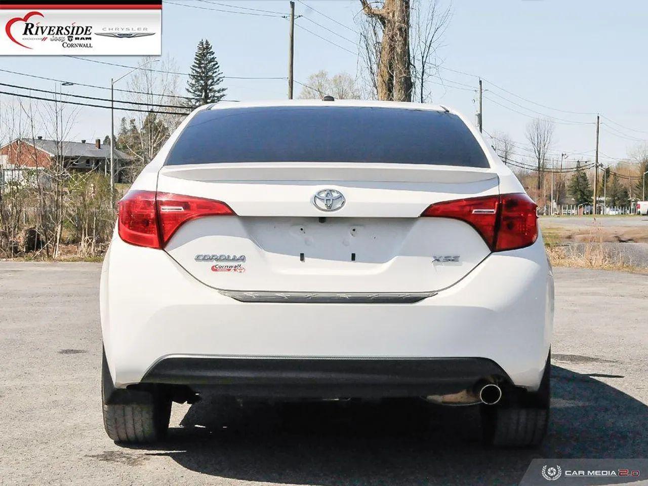 2017 Toyota Corolla SE-4