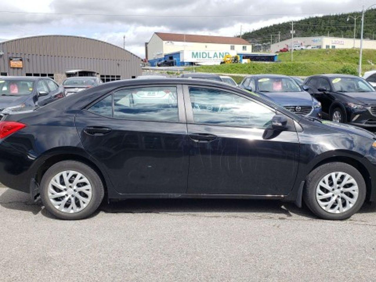 2017 Toyota Corolla SE-2