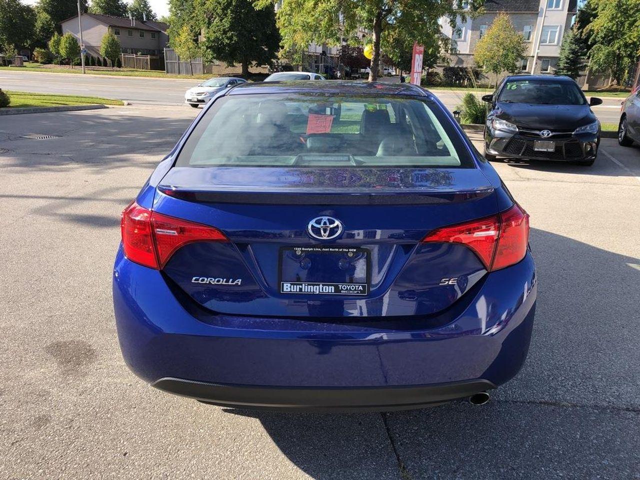 2017 Toyota Corolla SE-3