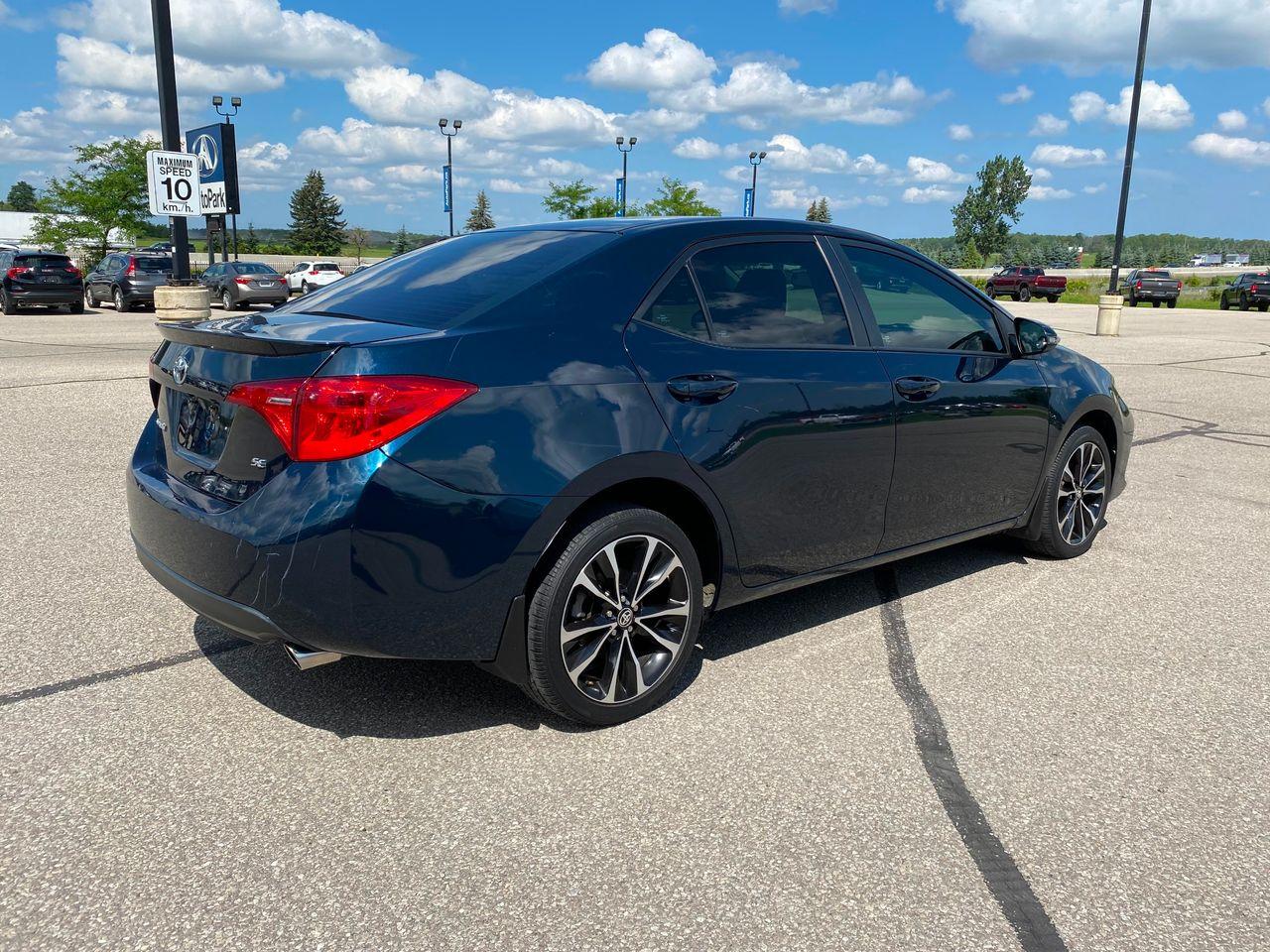 2017 Toyota Corolla SE-4