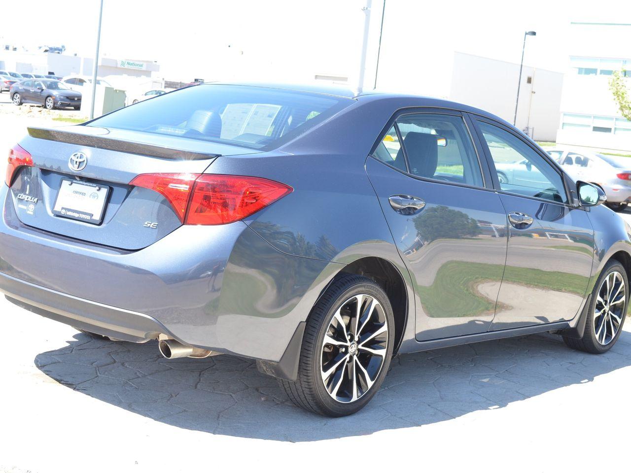 2017 Toyota Corolla SE-3