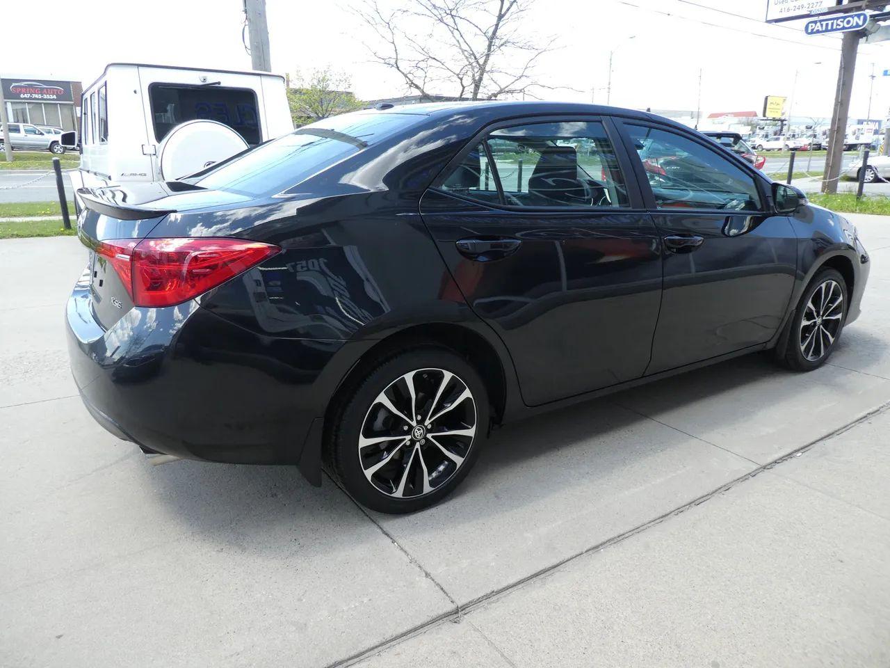 2017 Toyota Corolla XSE-3